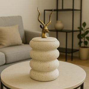 Lyxigt Dekorativt Föremål med Lock i Travertin Look / Hjorthuvud Figur