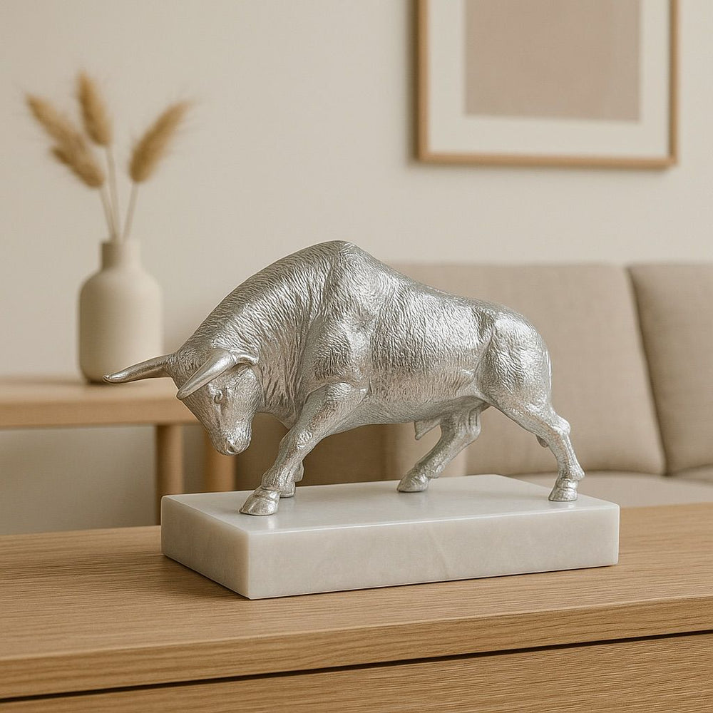 Lyxig Tjur Skulptur / Dekorativt Föremål med - Silver