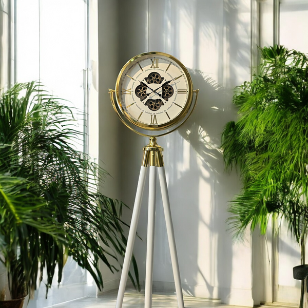 Tripodklocka Med Guldmetallhjul – Vit Träfot (150 × 45 cm)