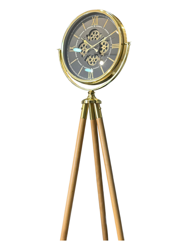 Tripodklocka Med Guldfärgat Metallhjul – Bruna Träben (150 × 45 cm)