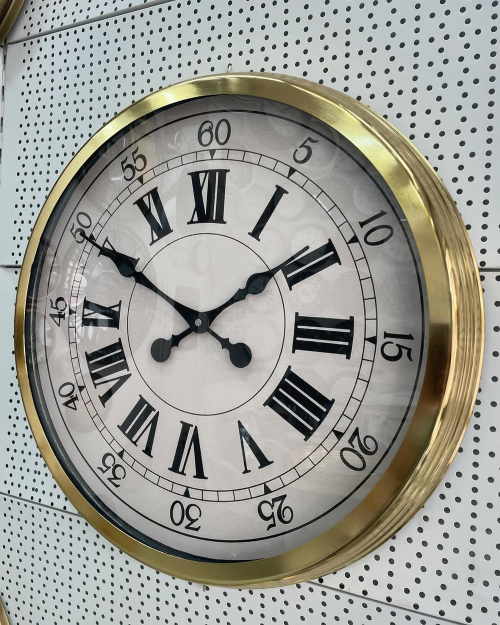 Väggklocka i Guldmetall med Antik Look (60 cm)