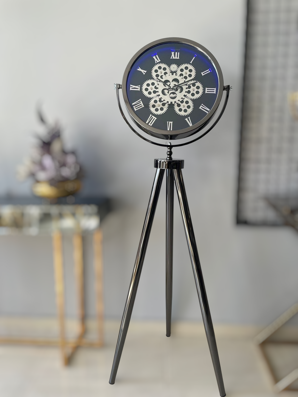 LED-belyst tripodklocka med metallhjul – svarta platinfärgade metallben (150 × 45 cm)